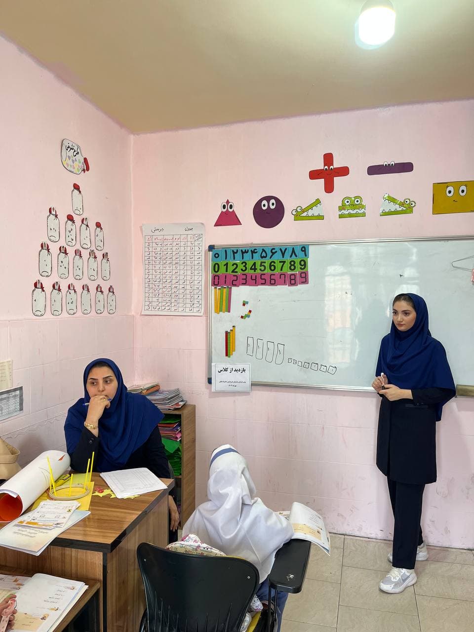 بازدید معاون محترم آموزشی از کلاس